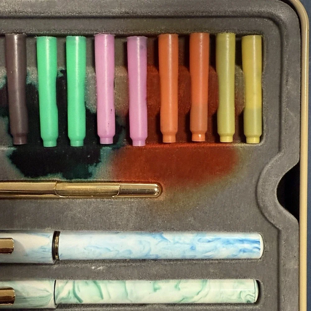 STAEDTLER CALLIGRAPHY SET- INCLUDING METAL STORAGE TIN